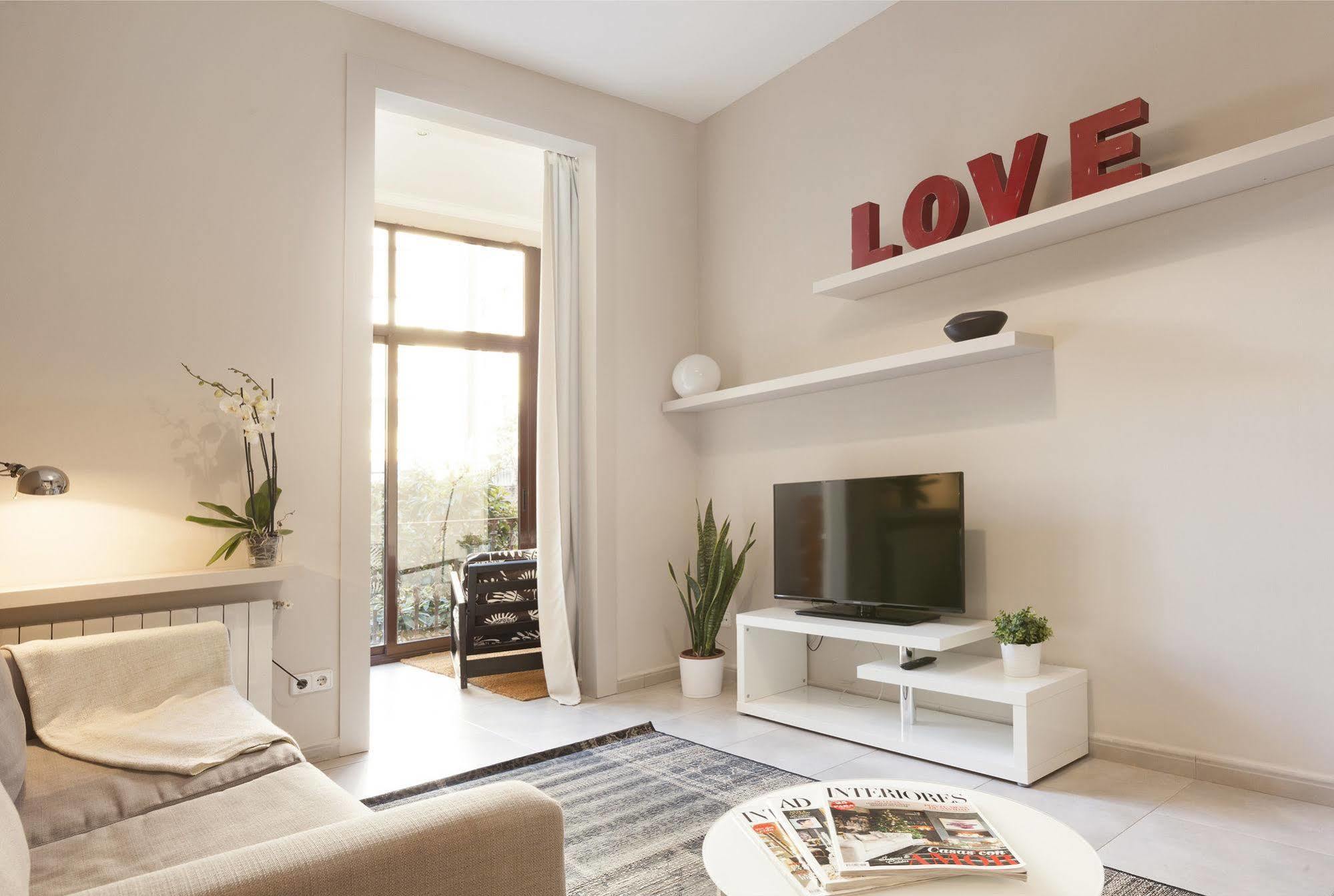Easy Sleep Gaudi Terrace Apartment Барселона Екстериор снимка