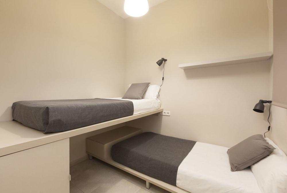 Easy Sleep Gaudi Terrace Apartment Барселона Екстериор снимка